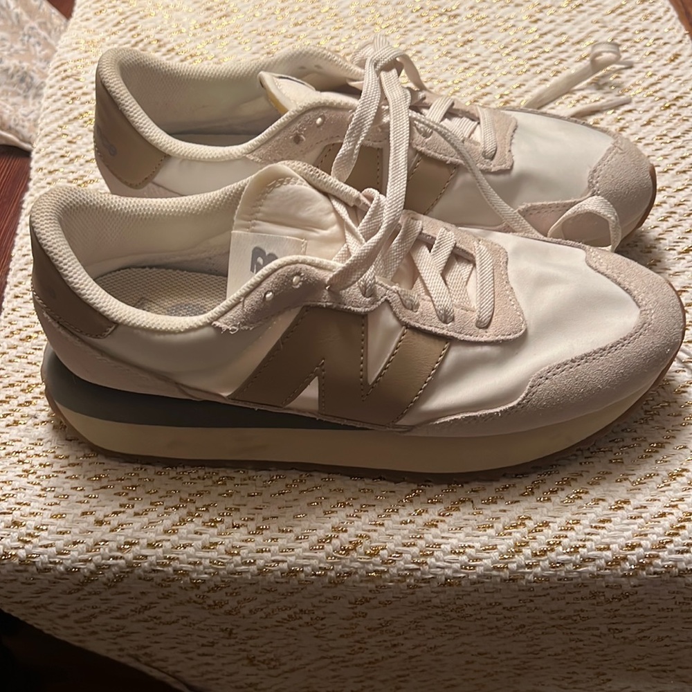 New balance 237 sneakers